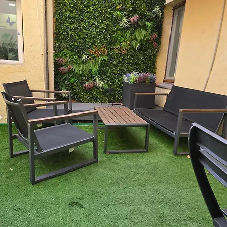 아파트 Belle Maison 2 Avec Exterieur Et Parking Couvert 라시오타