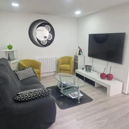 Belle Maison 2 Avec Exterieur Et Parking Couvert 아파트